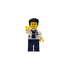 Custom LEGO® Lab Set - Male Scientist Minifigure | Gift for Biologists, Chemists, Medical Lab Technicians, and Biology Enthusiasts