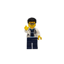 Custom LEGO® Lab Set - Male Scientist With Glasses Minifigure | Gift for Biologists, Chemists, Medical Lab Technicians, and Biology Enthusiasts